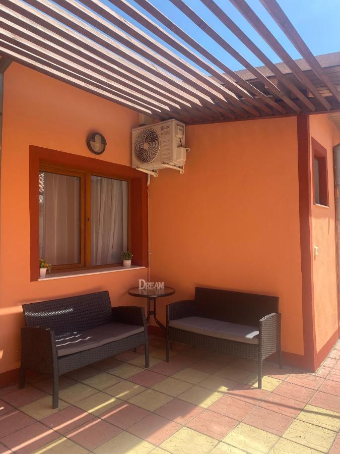 Orange House Constanta Apartamento Exterior foto
