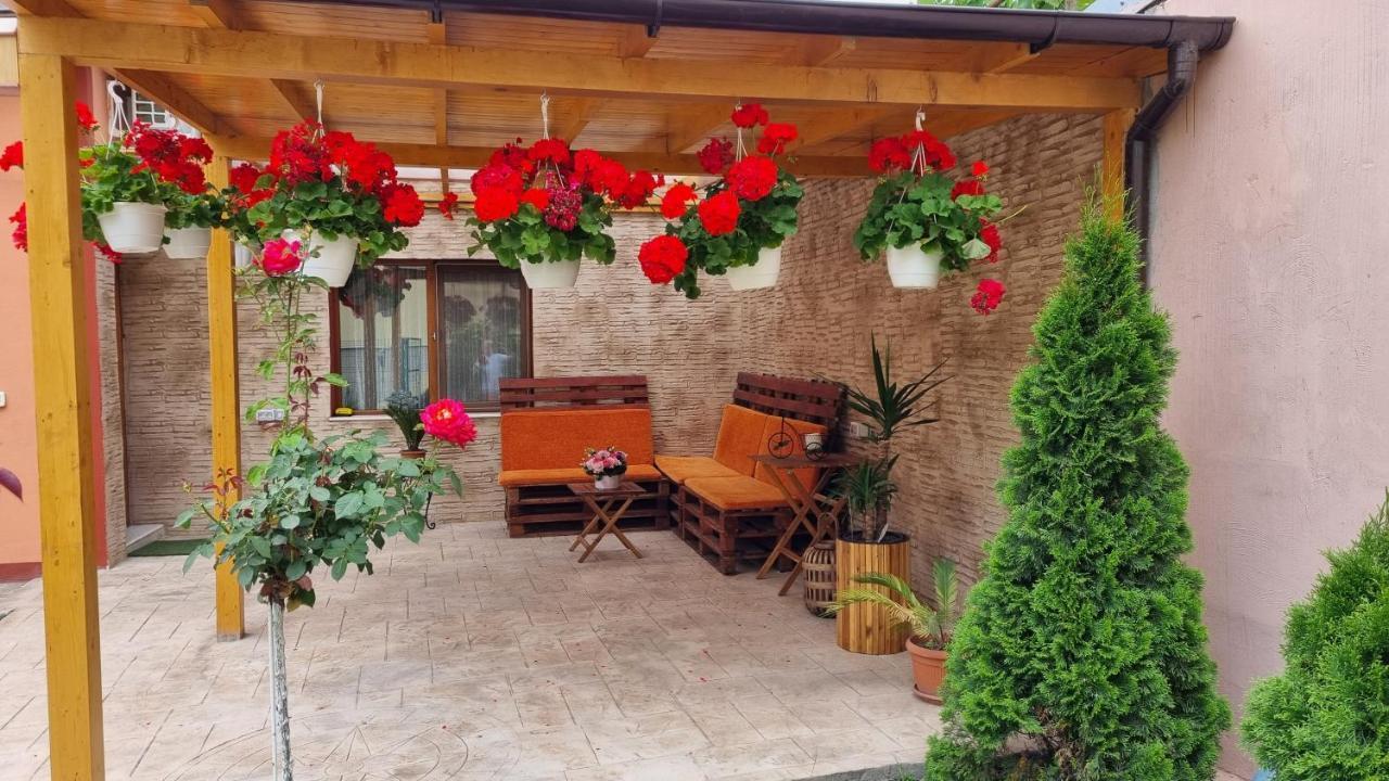 Orange House Constanta Apartamento Exterior foto